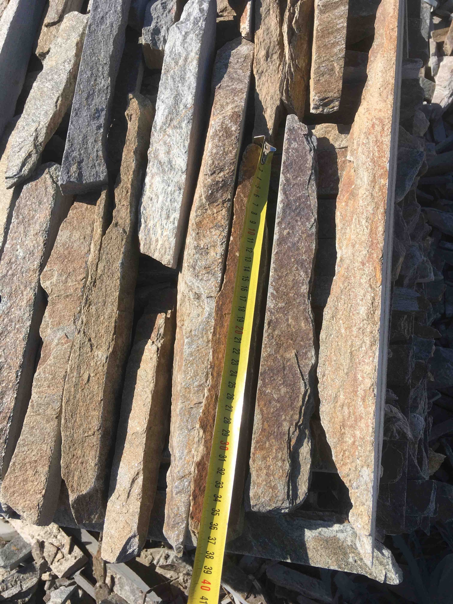 Горбушка златолит мультиколор для облицовки купить в Юрюзани