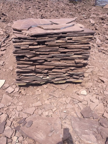 Плитняк лемезит бордовый для цоколя 1,5-2 см купить в Юрюзани