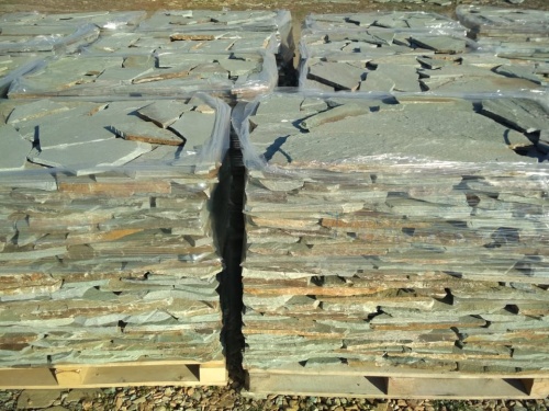 Плитняк златолит зелёный для цоколя, отмостки купить в Юрюзани