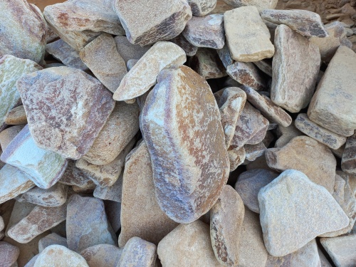 Златолит жёлтый, жёлто-зелёный глыбки и валуны для ланшафтного дизайна купить в Юрюзани