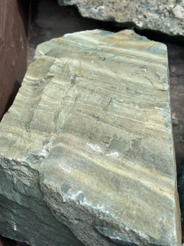 Ландшафтные глыбы зелёные 200-500 килограмм купить в Юрюзани