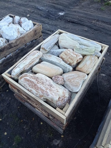 Златолит жёлтый, жёлто-зелёный глыбки и валуны для ланшафтного дизайна купить в Юрюзани