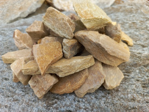 Златолит жёлтый декоративная каменная крошка купить в Юрюзани